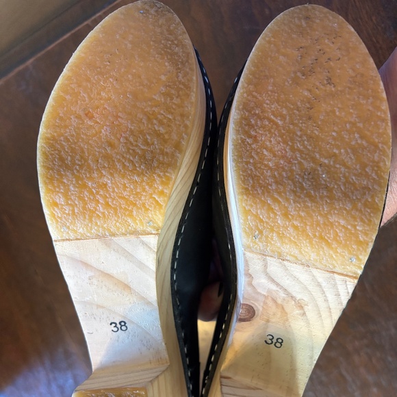 Free People Black Leather Clogs with Tan Wooden Heel - Picture 7 of 10